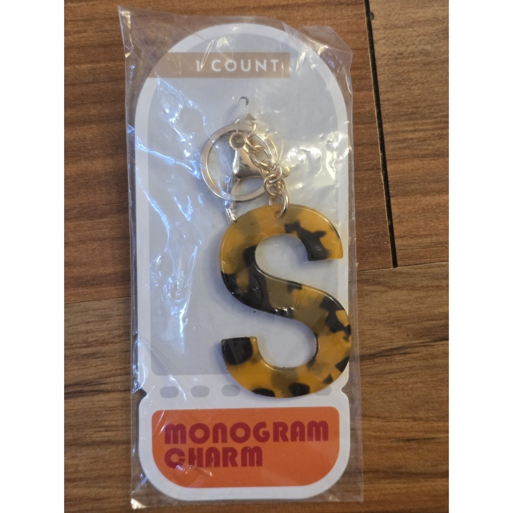 S initial Keychain Animal Print Gold S31